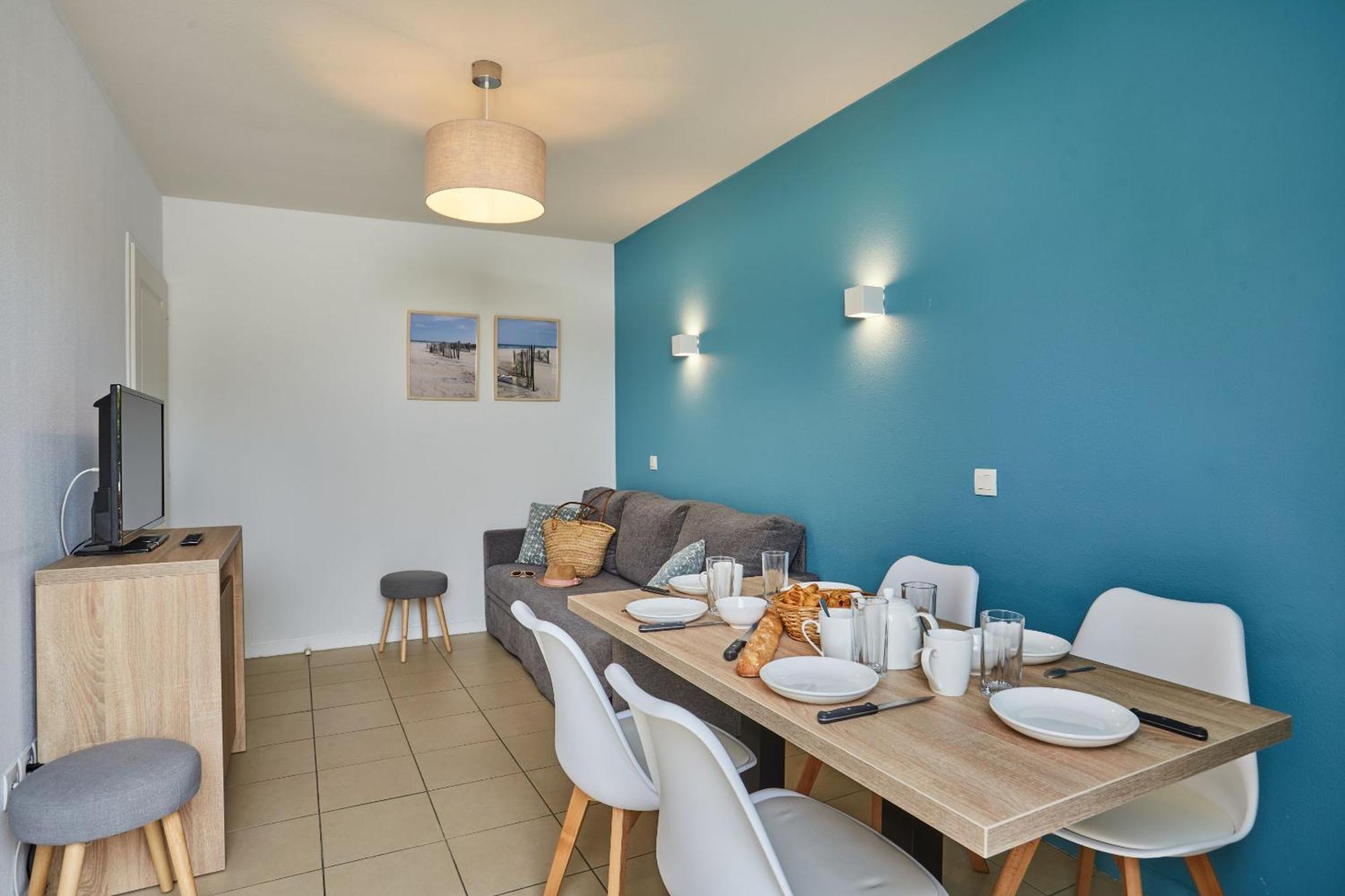 Residence Odalys Terre Marine Saint-Pierre-d'Oleron Exterior photo