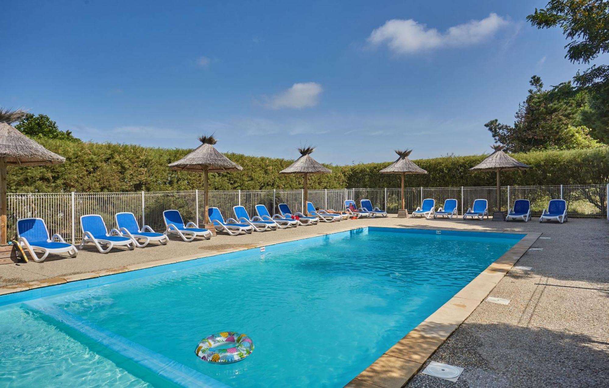 Residence Odalys Terre Marine Saint-Pierre-d'Oleron Exterior photo
