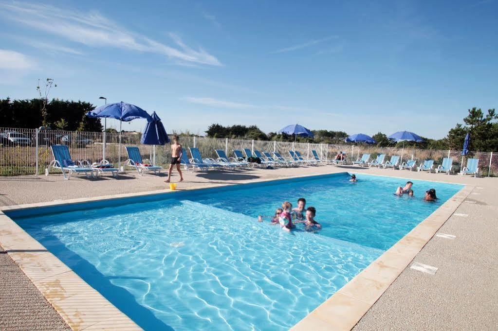 Residence Odalys Terre Marine Saint-Pierre-d'Oleron Exterior photo